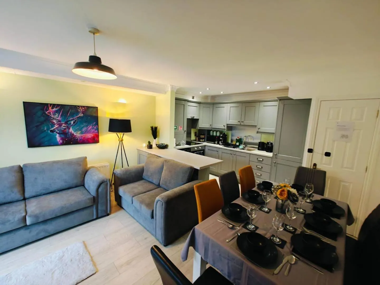 Вилла 4Br Modern Ormeau House Белфаст 0*,
